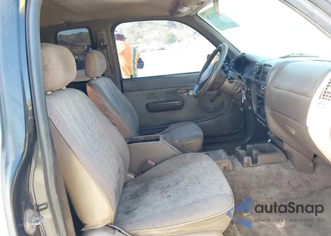 1998 Toyota Tacoma из США, поврежденный, VIN 4TAVL52N7WZ005814